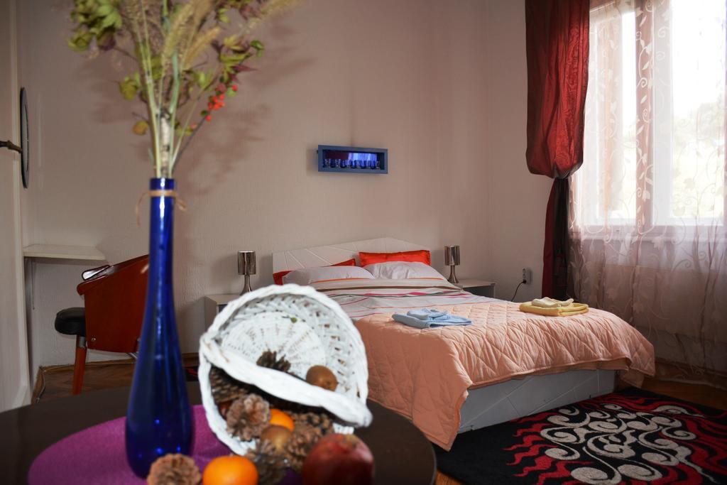 Cozy Downtown Apartment เบลเกรด ภายนอก รูปภาพ