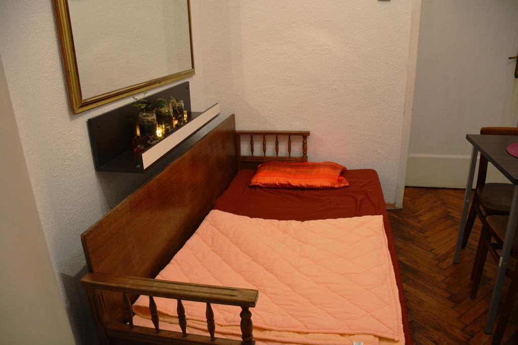 Cozy Downtown Apartment เบลเกรด ภายนอก รูปภาพ